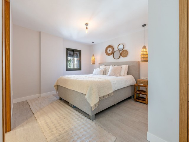 2 Schlafzimmer Apartment in La Carihuela