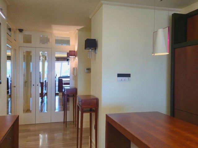 Apartment, Sierra Blanca, R5469058