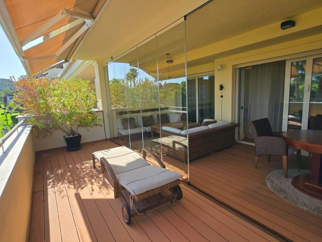 2 Bedrooms Apartment in Sierra Blanca
