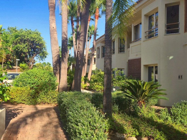 2 Bedrooms Apartment in Sierra Blanca