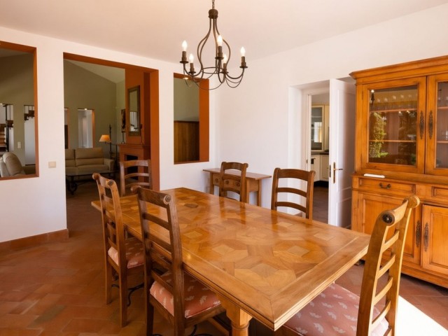 Villa avec 5 Chambres  à Sotogrande Costa