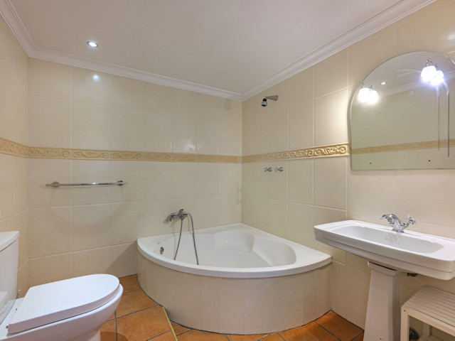 Villa avec 6 Chambres  à Sotogrande Costa