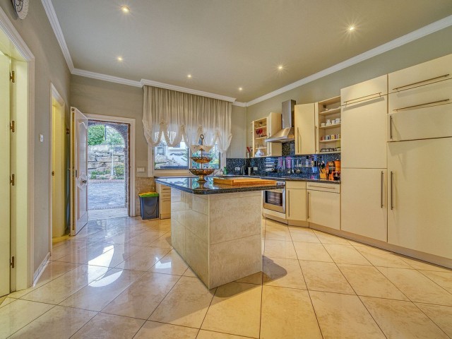 Villa avec 6 Chambres  à Hacienda Las Chapas