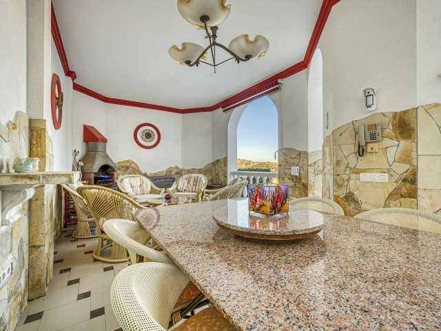 Villa avec 6 Chambres  à Hacienda Las Chapas