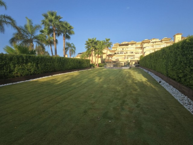 Appartement avec 3 Chambres  à San Roque Club