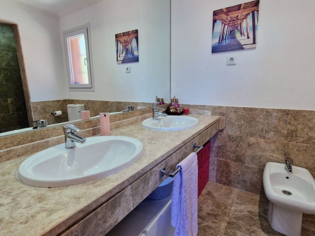 Villa avec 5 Chambres  à Santa Clara