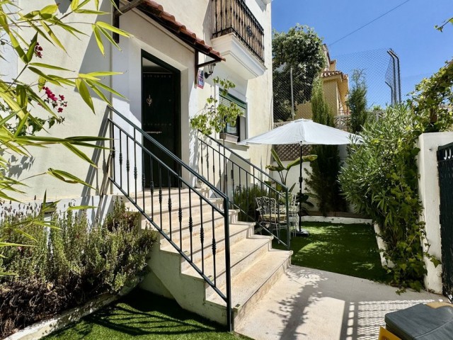 Villa, Arroyo de la Miel, R5460244