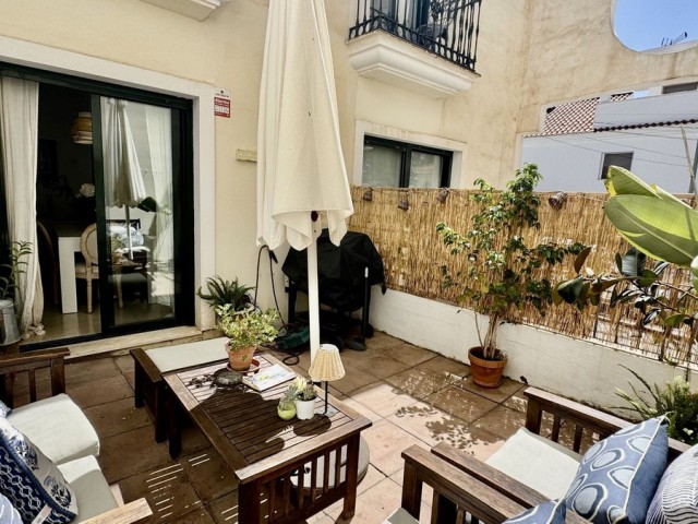 4 Bedrooms Villa in Arroyo de la Miel