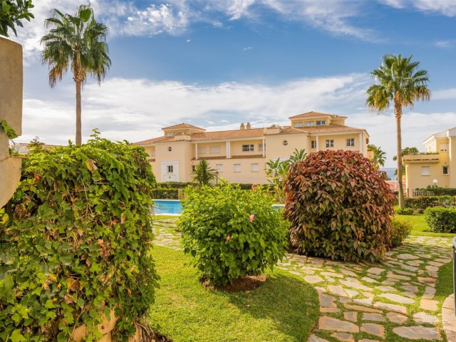 Apartment, Cabopino, R5468050