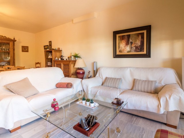 Apartment, Cabopino, R5468050