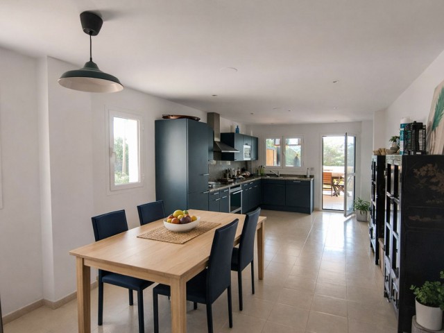 Appartement avec 3 Chambres  à San Roque Club