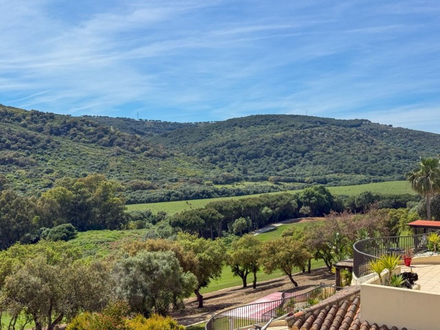 Appartement avec 3 Chambres  à San Roque Club