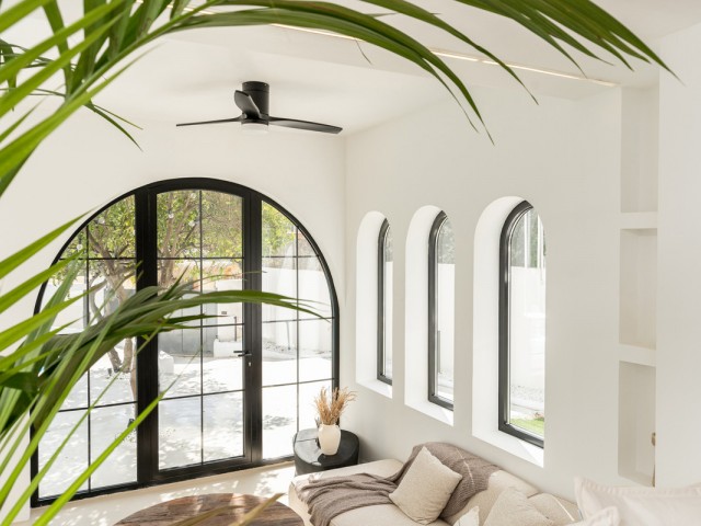 Villa avec 5 Chambres  à El Pinillo