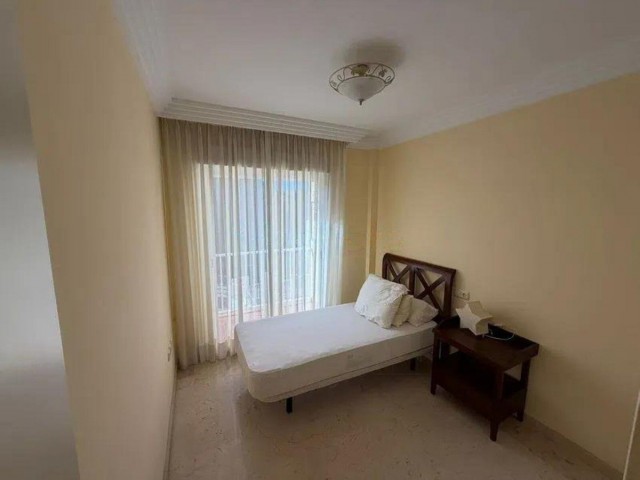 4 Slaapkamer Rijtjeshuis in El Rosario