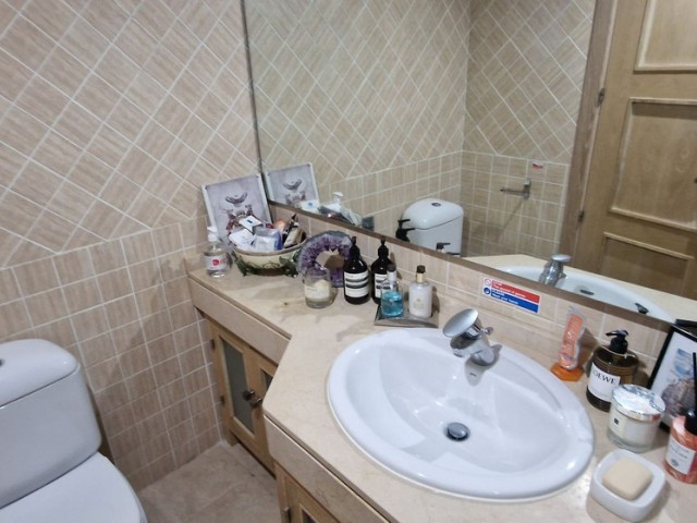 2 Bedrooms Apartment in La Duquesa