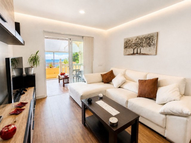 Apartment, La Duquesa, R5481544