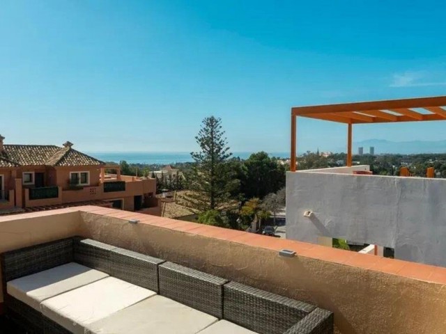 Townhouse, Cabopino, R5317318