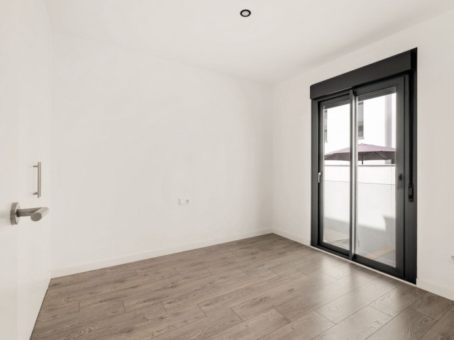 Maison mitoyenne avec 3 Chambres  à Cancelada