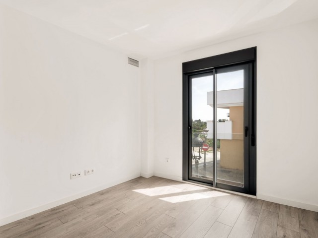 Maison mitoyenne avec 3 Chambres  à Cancelada