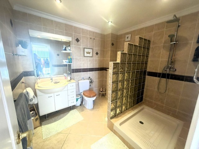 3 Bedrooms Apartment in El Paraiso