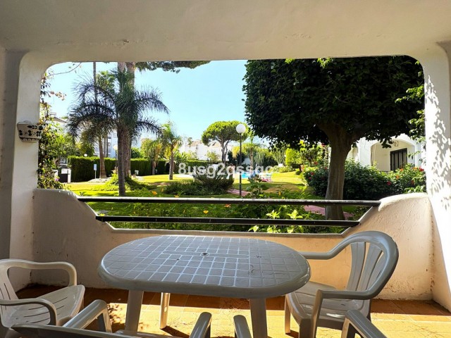 Leilighet, Costalita, R5464114