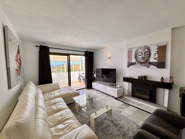 3 Bedrooms Apartment in Calahonda