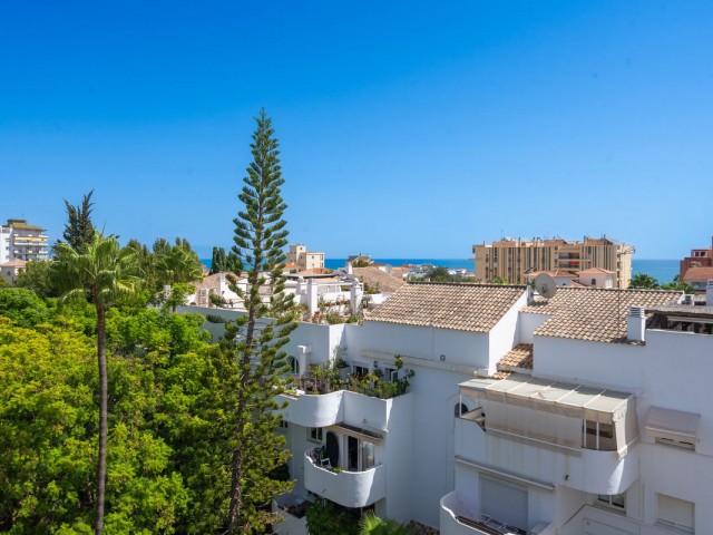 Apartment, La Carihuela, R5473531