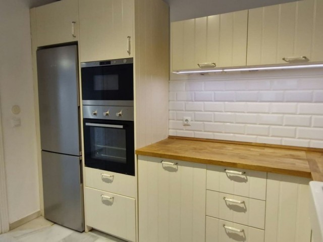 Maison mitoyenne avec 3 Chambres  à Nagüeles
