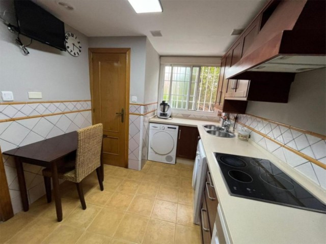 Maison mitoyenne, Costabella, R4836136