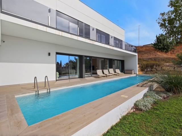 Villa avec 5 Chambres  à Torremuelle