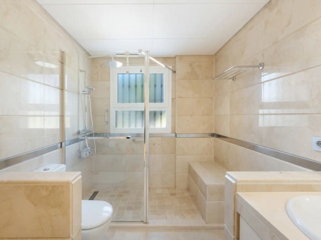 Appartement avec 3 Chambres  à San Roque