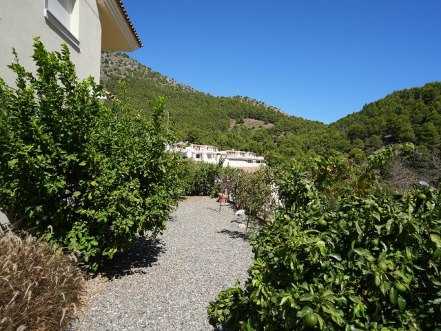 3 Bedrooms Apartment in Mijas