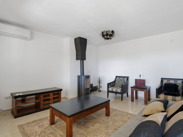 3 Bedrooms Apartment in Mijas