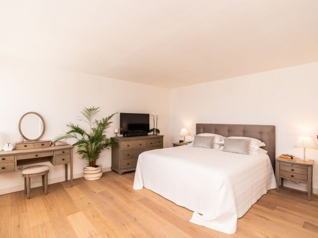 Villa avec 3 Chambres  à Marbesa