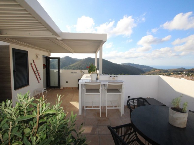 Maison mitoyenne, Ojén, R5488552