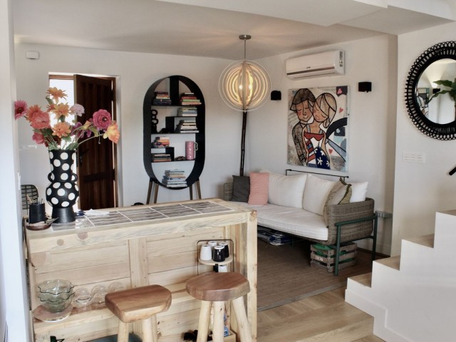 Maison mitoyenne avec 3 Chambres  à Ojén