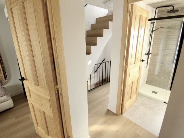 Maison mitoyenne avec 3 Chambres  à Ojén