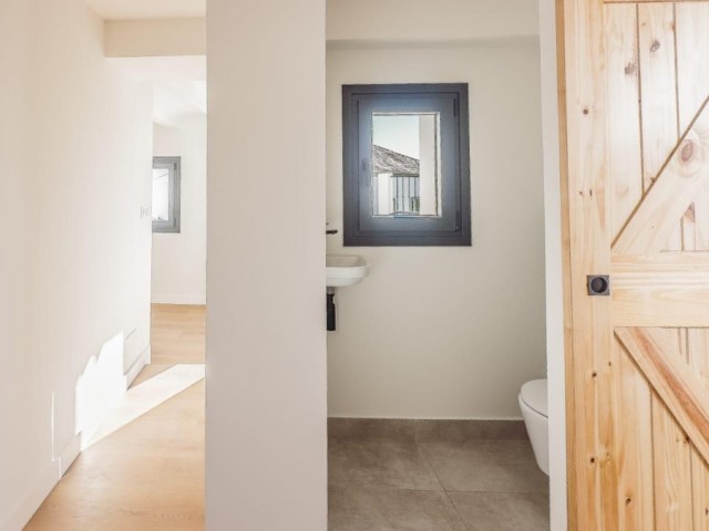 Maison mitoyenne avec 3 Chambres  à Ojén