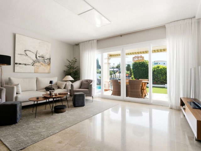 Villa avec 4 Chambres  à Cerros del Aguila