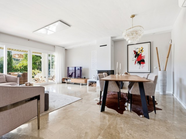 Villa avec 4 Chambres  à Cerros del Aguila
