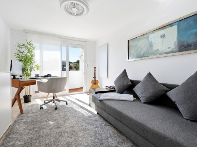 Villa avec 4 Chambres  à Cerros del Aguila