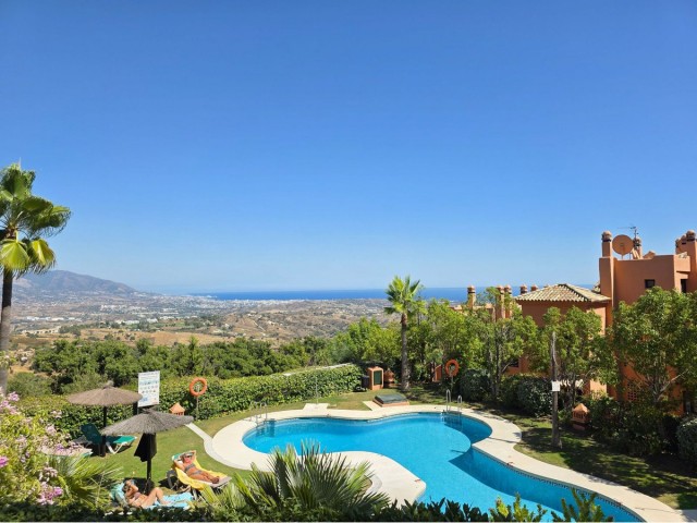 Apartment, La Mairena, R5491234