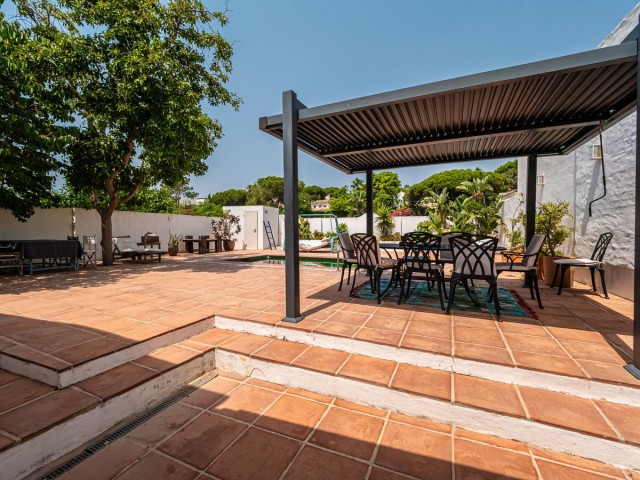 4 Schlafzimmer Reihenhaus in Reserva de Marbella