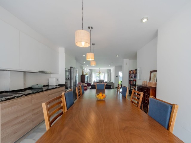 4 Schlafzimmer Reihenhaus in Reserva de Marbella
