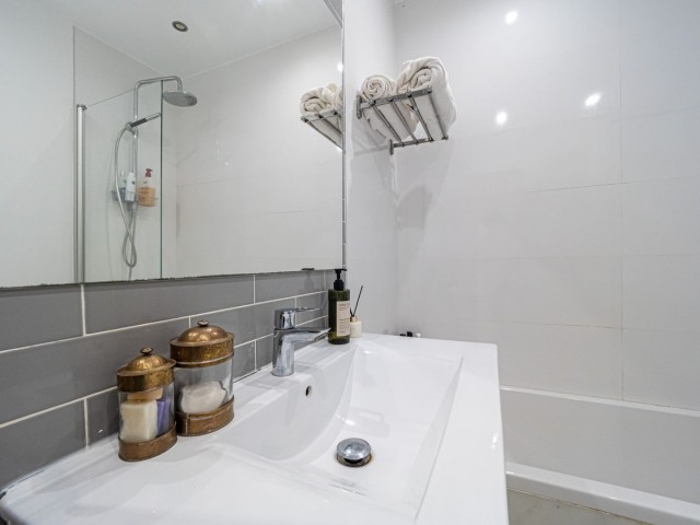 4 Schlafzimmer Reihenhaus in Reserva de Marbella