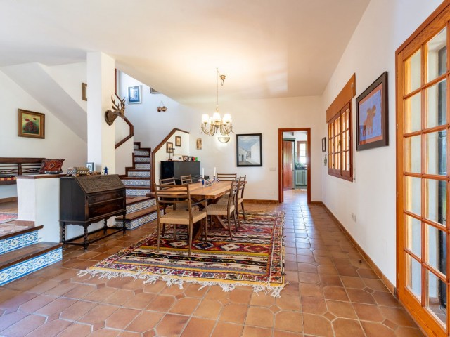 Villa, El Coto, R5487739