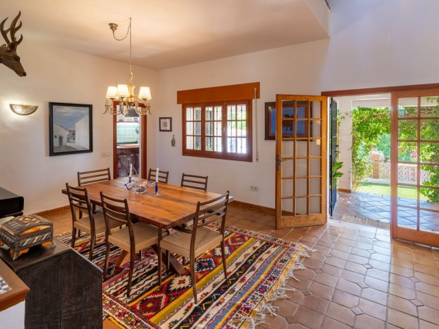4 Sovrums Villa i El Coto