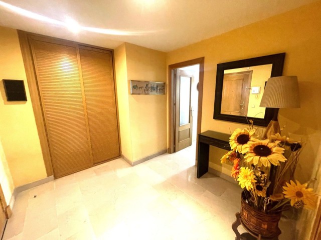 Apartment, San Pedro de Alcántara, R5452099