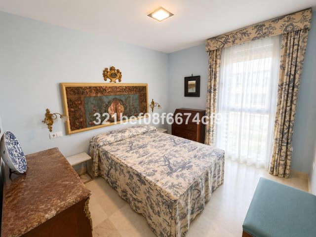 Penthouse avec 3 Chambres  à San Luis de Sabinillas