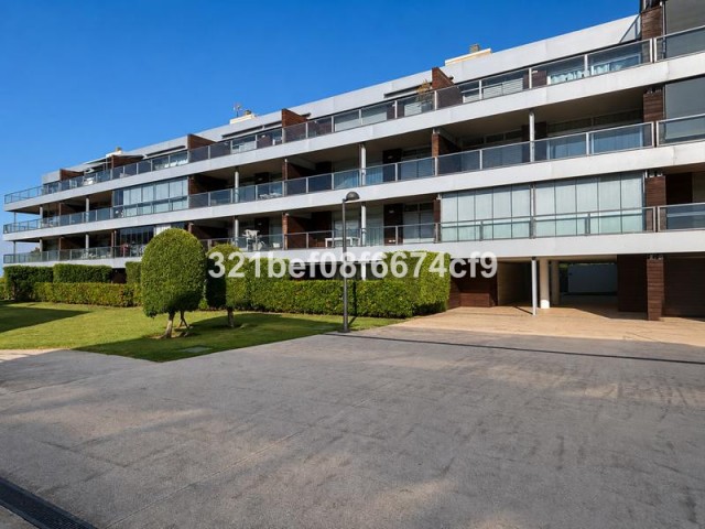 Penthouse avec 3 Chambres  à San Luis de Sabinillas